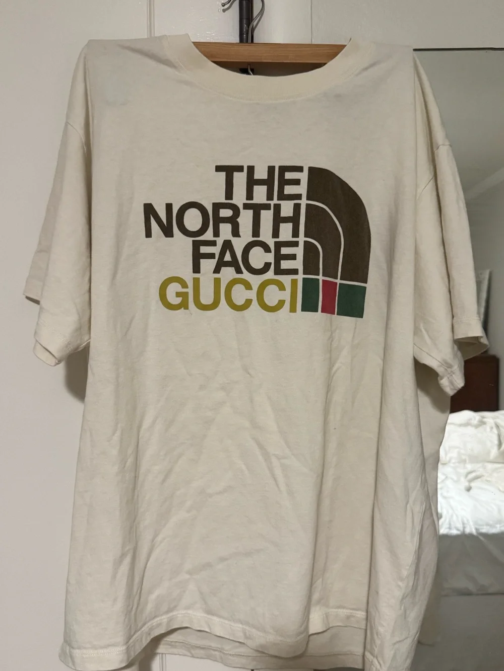 Gucci White Short-Sleeve Logo Tee with Brown, Gold and Green Accents